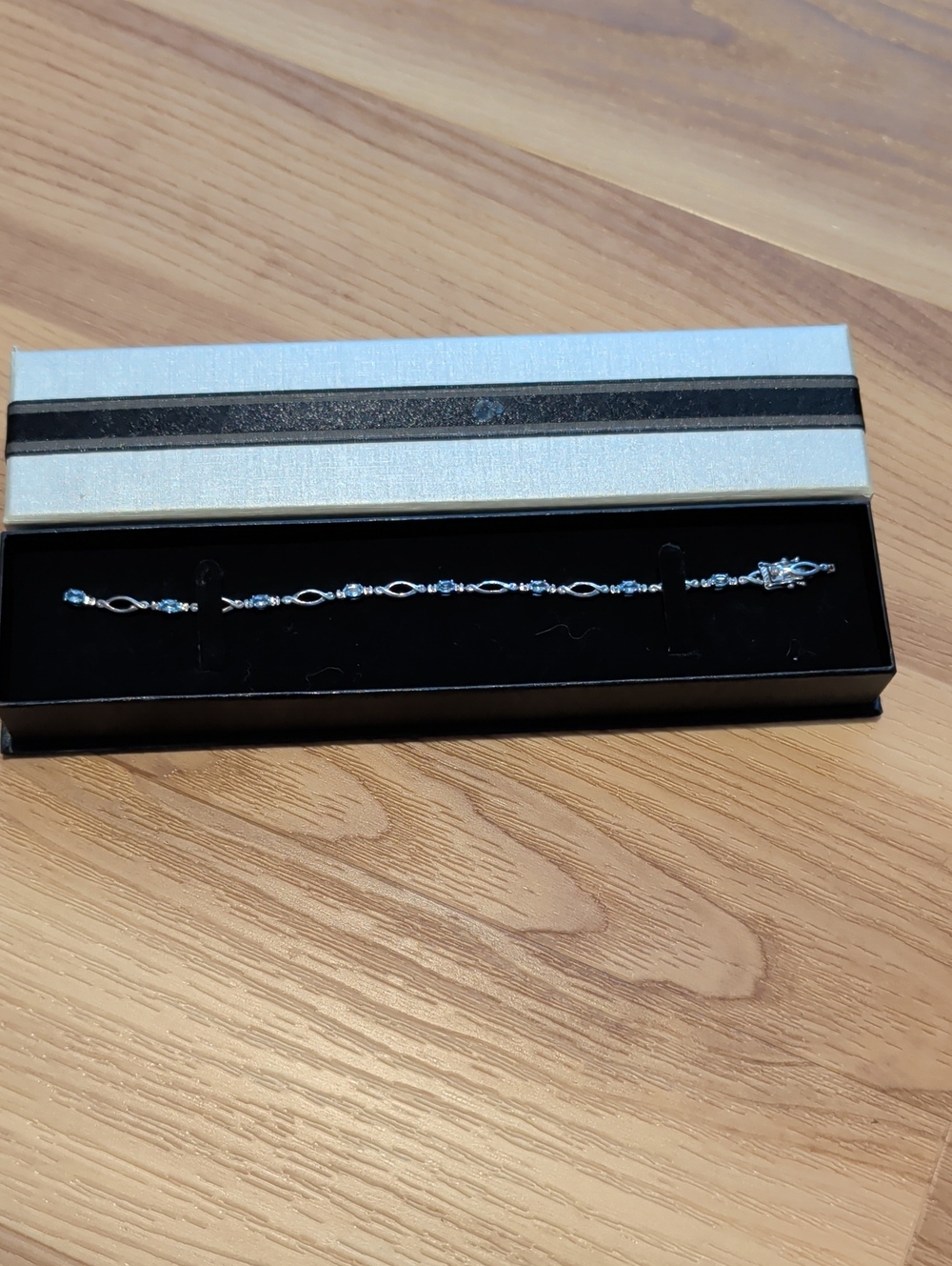 Sterling Silver Blue Topaz Bracelet - BROKEN CLASP